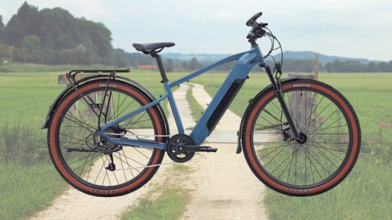 Ce nouveau VTC électrique polyvalent de Decathlon est déjà en forte promotion de 500&nbsp;€