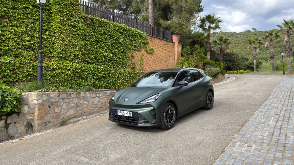 La Cupra Raval // Source : Robin San Vicente La Cupra Raval // Source : Robin San Vicente