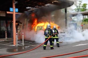 Incendie ID. Buzz à Toulouse // Source : © SDIS 31/Maxime Pelletier Incendie ID. Buzz à Toulouse // Source : © SDIS 31/Maxime Pelletier