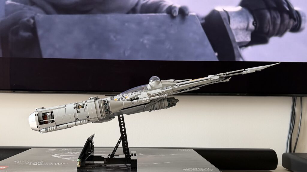Lego Chasseur du Mandalorian // Source : Numerama
