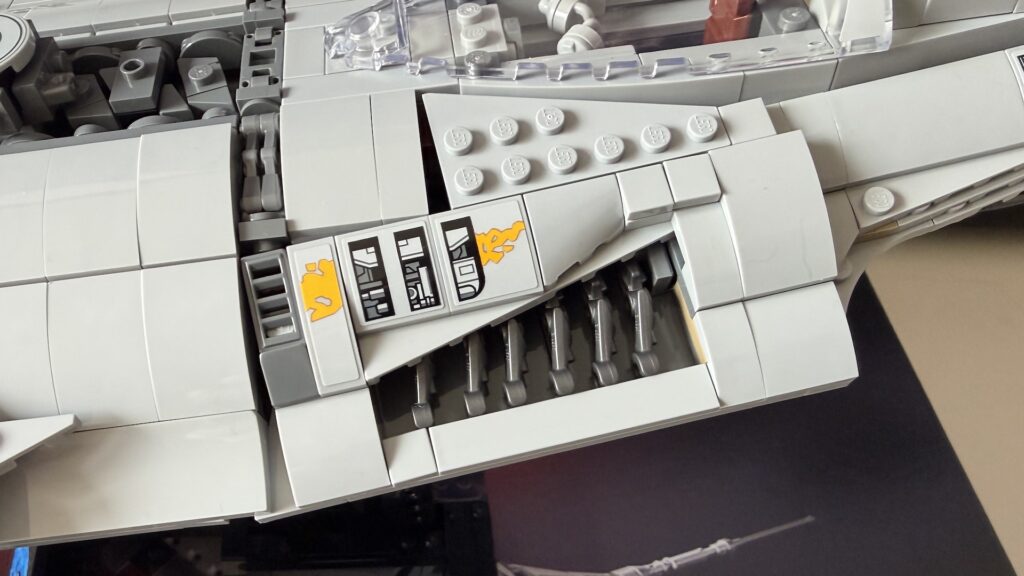Lego Chasseur du Mandalorian // Source : Numerama