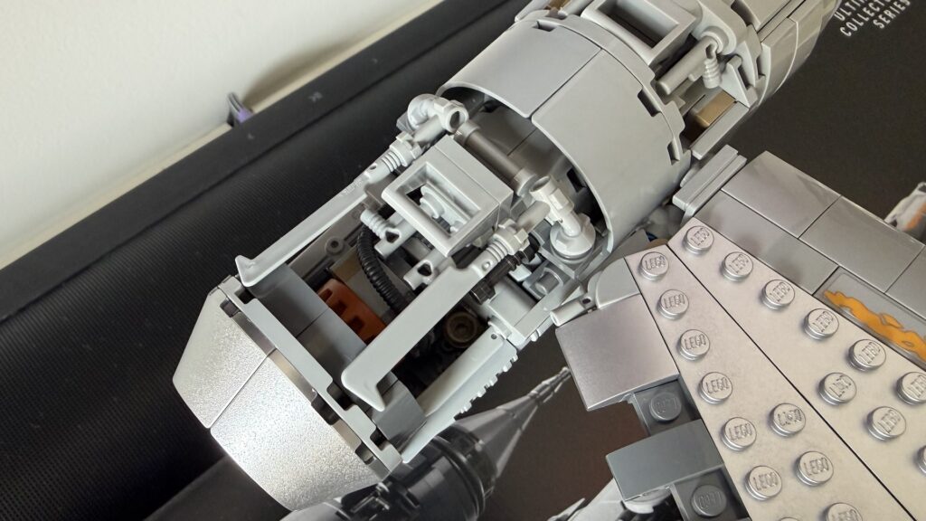 Lego Chasseur du Mandalorian // Source : Numerama
