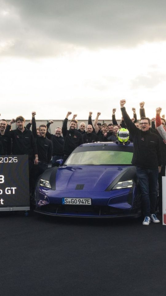 La Porsche Taycan Turbo GT avec le kit Manthey Racing. // Source : Porsche