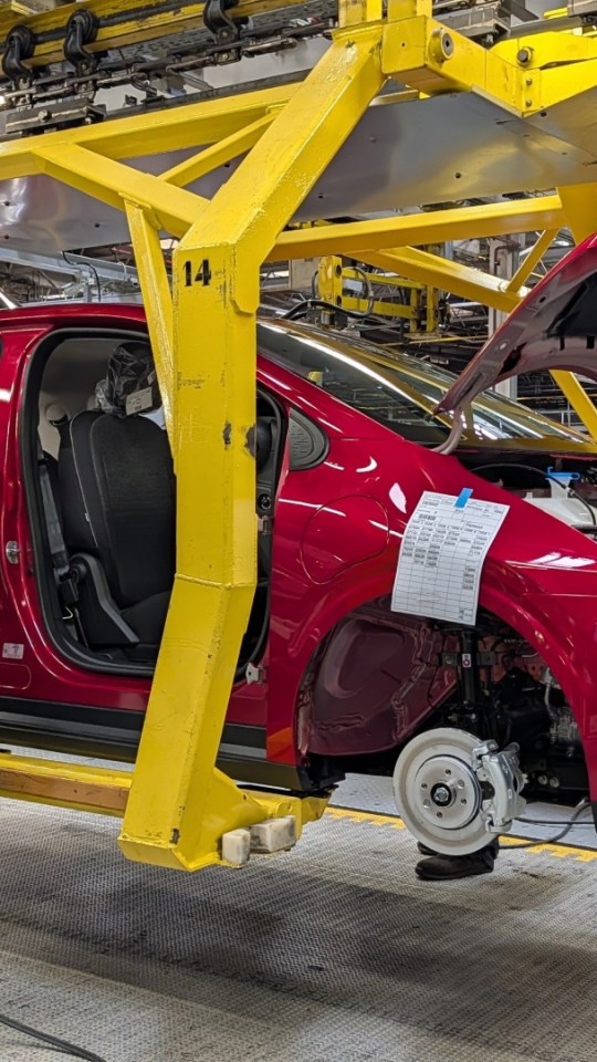 Au coeur de la production de la nouvelle Renault Twingo à Novo mesto // Source : Raphaelle Baut pour Numerama