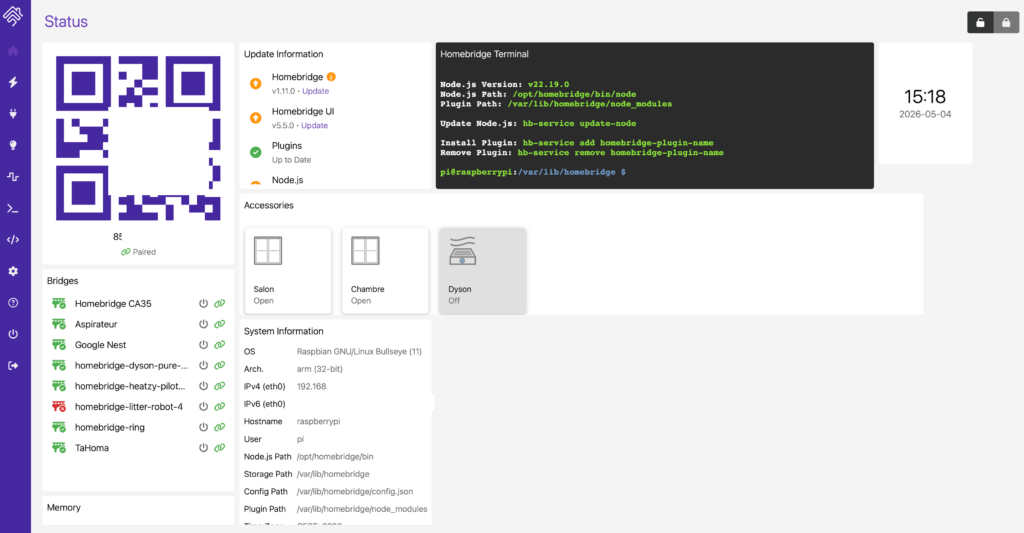 L'interface de gestion de Homebridge avec le QR code pour se connecter au pont et les plugins disponibles.