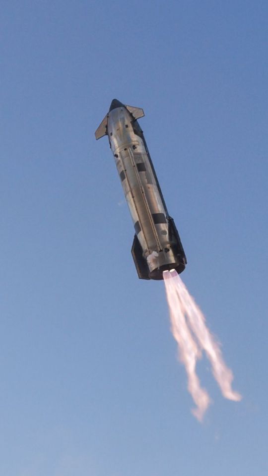 Vol du Starship. // Source : Via X @SpaceX (image recadrée)
