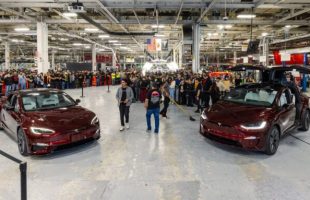 Tesla Model S et Model X signature à l'usine de Fremont // Source : Tesla