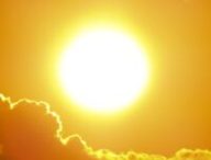 Le solstice d'été va rendre l'épisode de vague de chaleur plus difficile à vivre. // Source : Canva