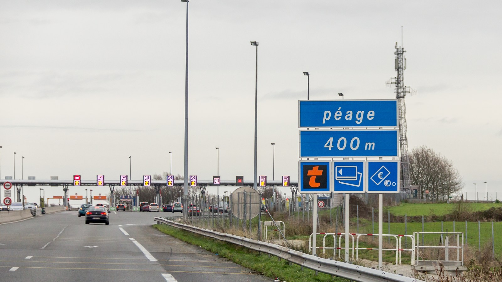 Péage : comment le gabarit de votre véhicule décide du tarif (et que faire en cas d’erreur) [Sponso]