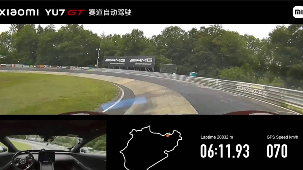 Passage du carousel du Nürburgring // Source : Extrait vidéo de Xiaomi Passage du carousel du Nürburgring // Source : Extrait vidéo de Xiaomi