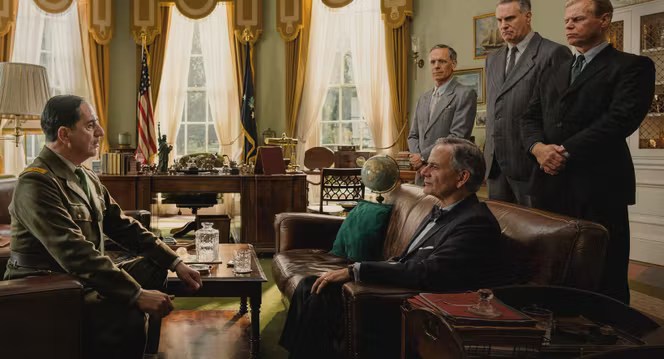 De Gaulle contre Roosevelt, un duel efficace // Source : Pathé