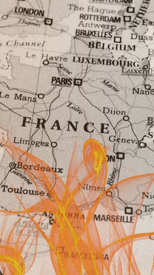 Chaleur en France. // Source : Montage Numerama avec Canva Chaleur en France. // Source : Montage Numerama avec Canva