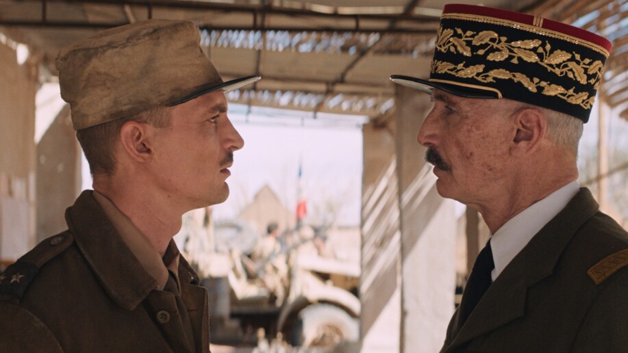 Leclerc (Niels Schneider ) et Giraud (Thierry Lhermitte) confirment l'excellence du casting // Source : Pathé