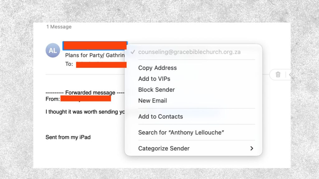 Tous les mails consultés sont rédigés en anglais et évoquent une réunion de famille // Source : Capture d'écran Numerama