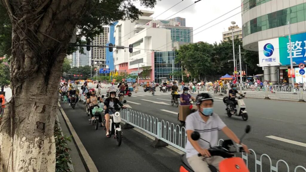 Les e-bikes sont populaires en Chine // Source : ITDP China