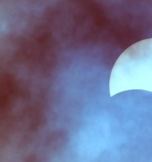 Éclipse solaire. // Source : Canva