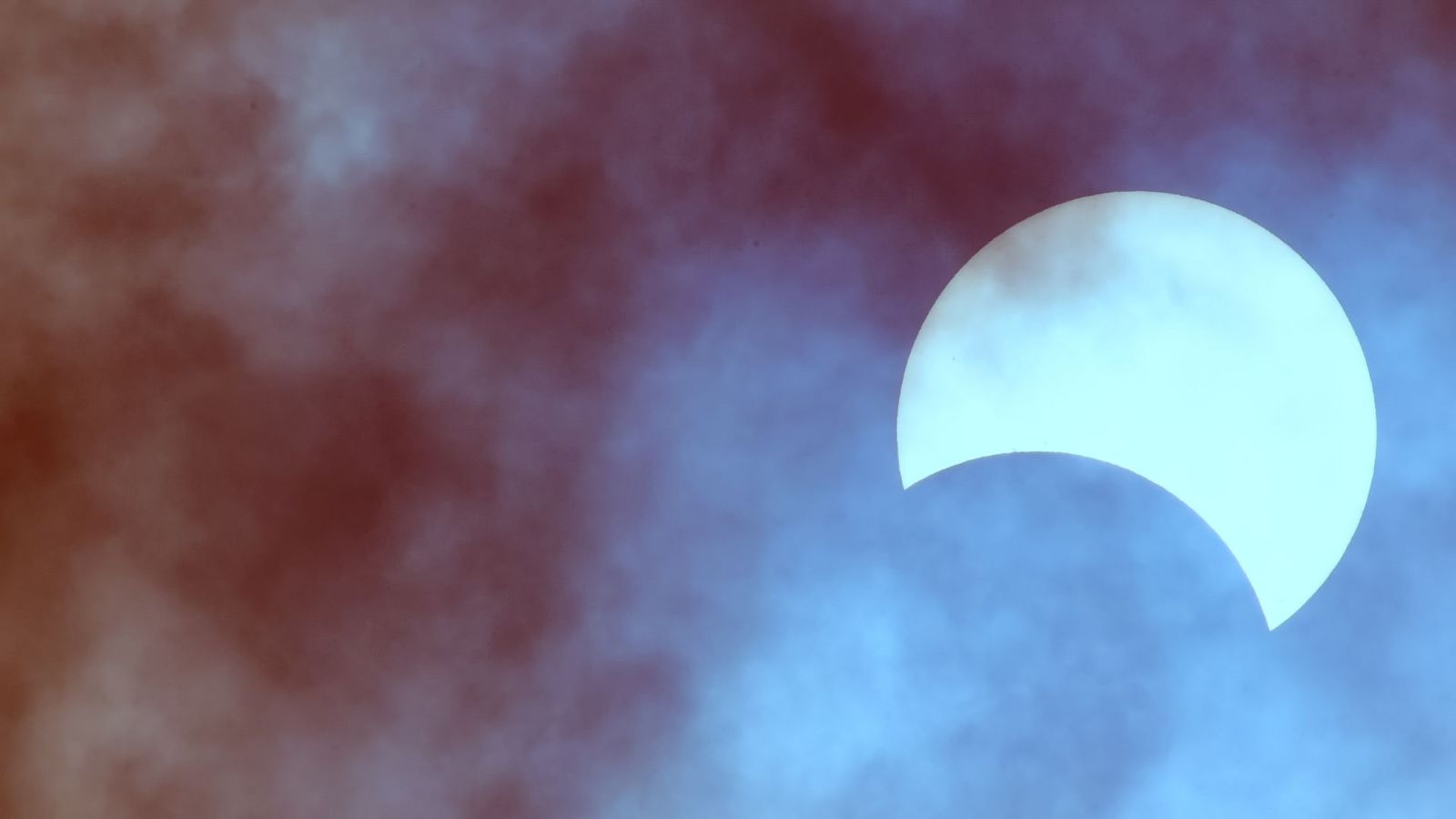 Le 12 août 2026, surtout regardez bien l'éclipse solaire jusqu'à la fin