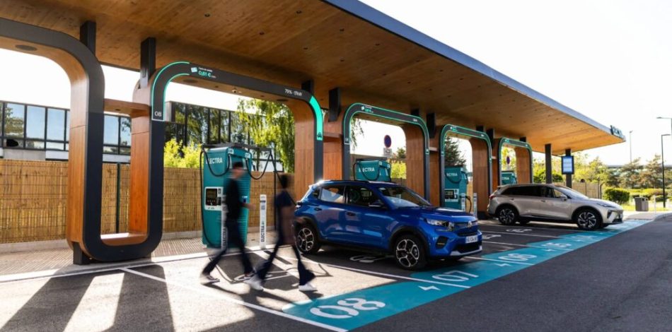 Station de recharge Electra // Source : Electra