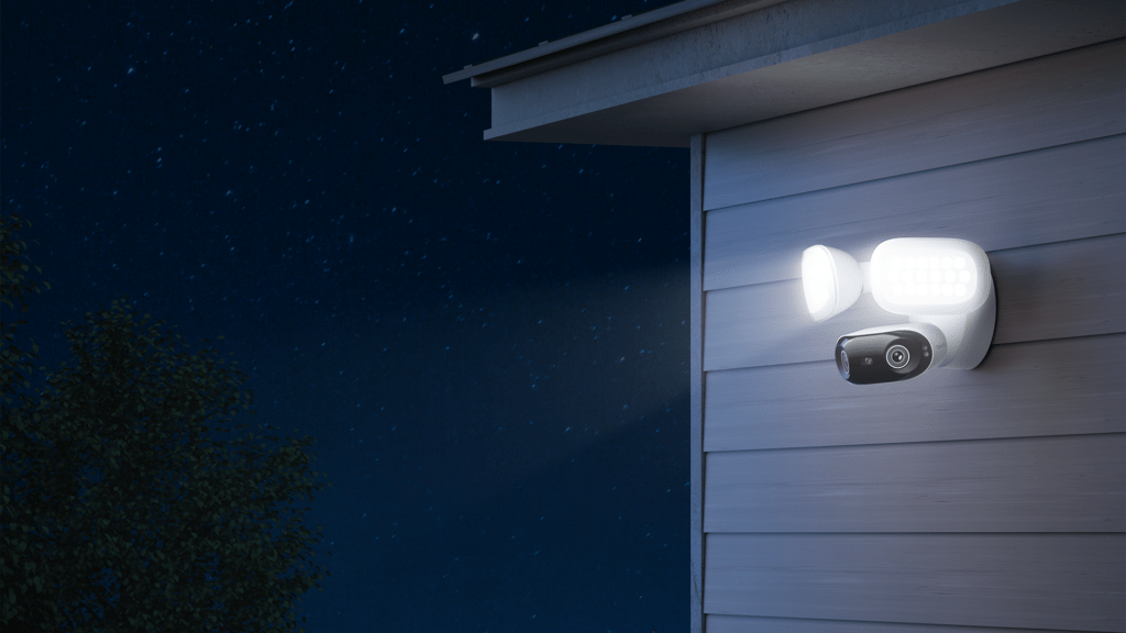Caméra Elite Floodlight Wifi // Source : Reolink Caméra Elite Floodlight Wifi // Source : Reolink