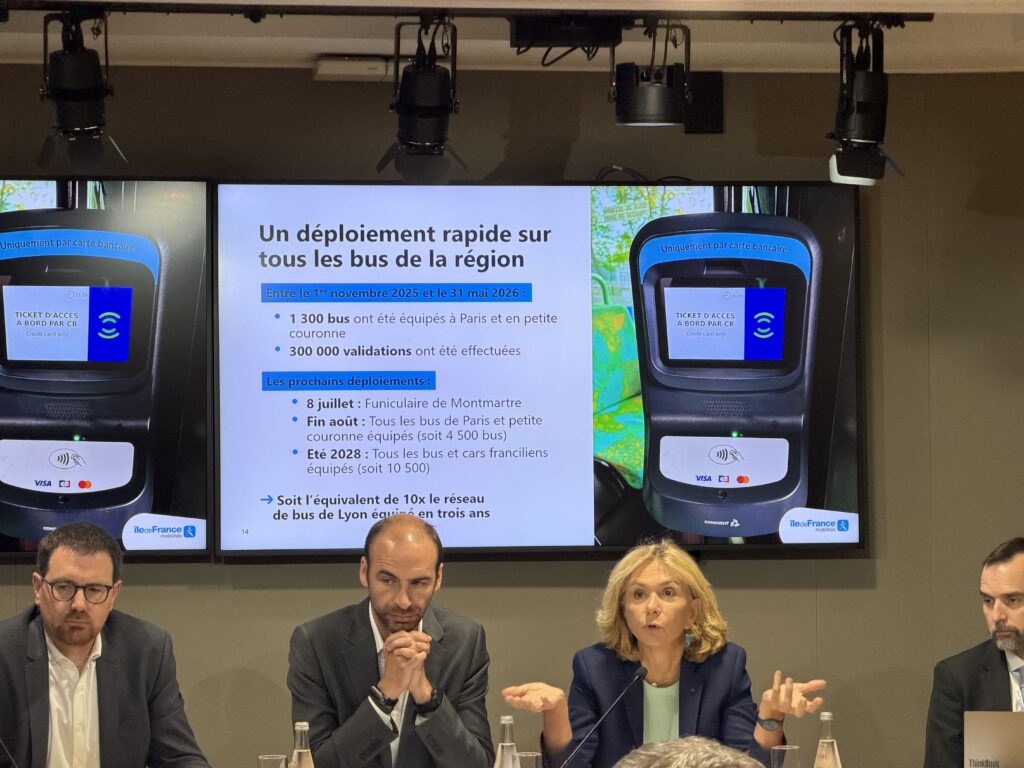 Le d&eacute;ploiement dans les bus a d&eacute;j&agrave; commenc&eacute;. // Source : Numerama