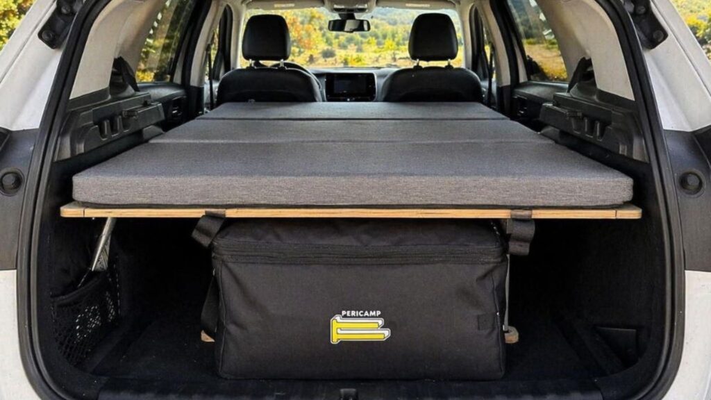 Le kit sommier et matelas Pericamp. // Source : Pericamp Le kit sommier et matelas Pericamp. // Source : Pericamp