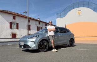 La MG4 EV Urban à l'essai. // Source : Robin San Vicente pour Numerama