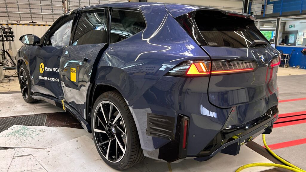 BMW iX3 à l'Euro NCAP. // Source : Euro NCAP