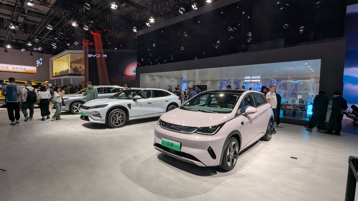 Toujours plus de modèles à présenter sur les salons (BYD - Shanghai 2025) // Source : Raphaelle Baut pour Numerama
