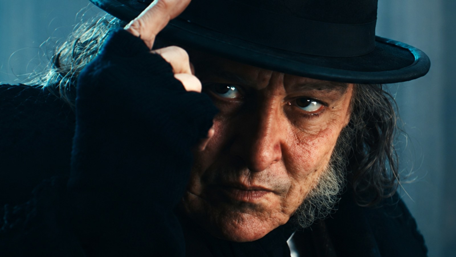 Après plusieurs années d’absence, Johnny Depp revient au ciné dans Scrooge