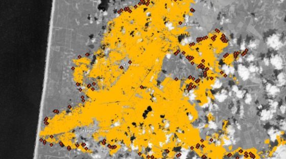 Incendies en Gironde. // Source : European Union, Copernicus Emergency Management Service data (image recadrée)