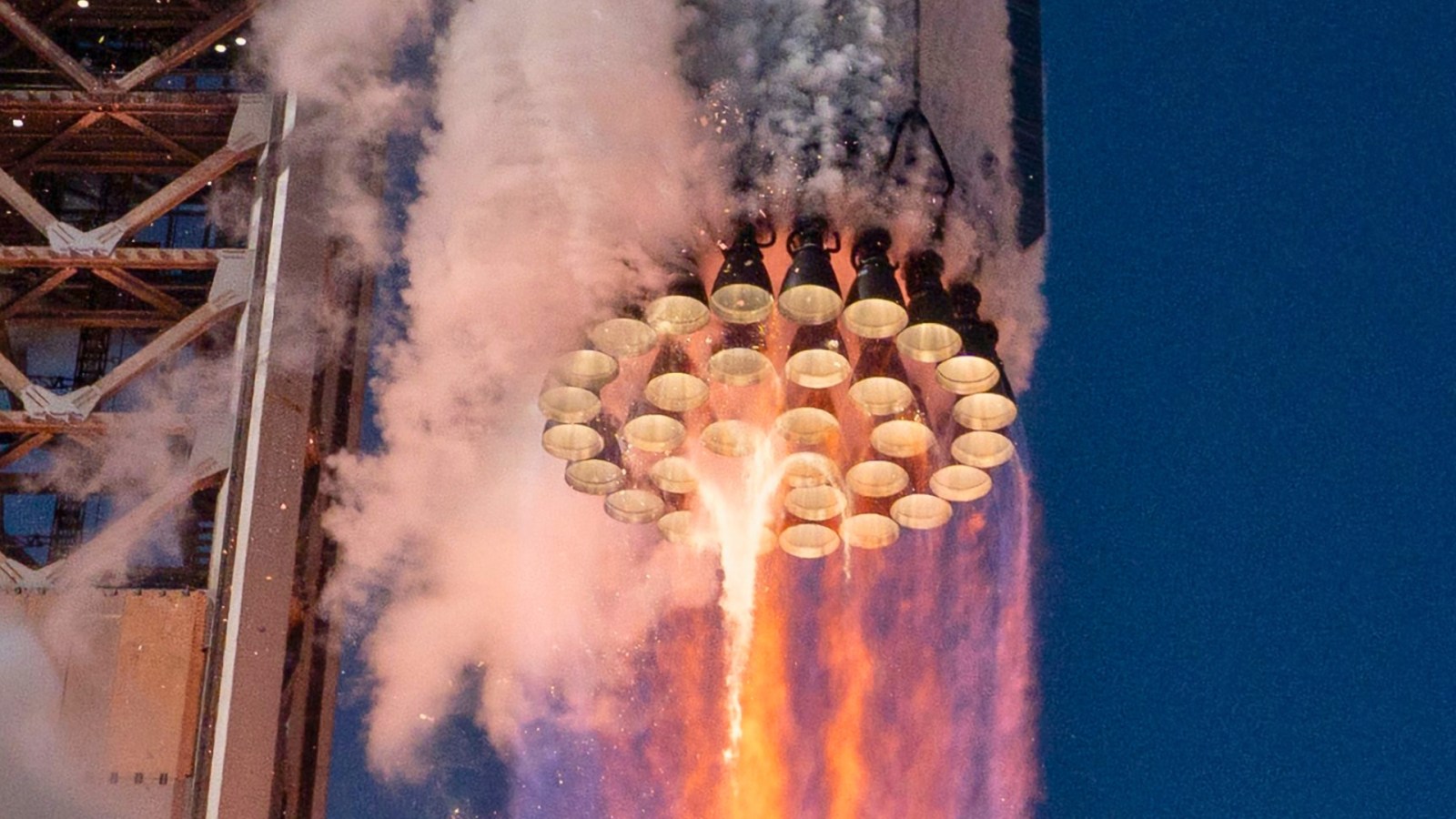 Vol 13 du Starship : SpaceX publie 3 vidéos inédites du lancement