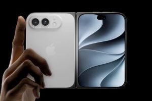 iPhone Fold. // Source : FTP / X iPhone Fold. // Source : FTP / X