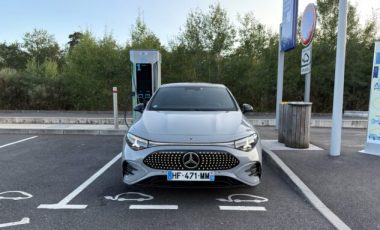 La Mercedes CLA à l'essai. // Source : Robin San Vicente pour Numerama La Mercedes CLA à l'essai. // Source : Robin San Vicente pour Numerama