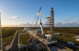 Le nouveau pas de tir de Blue Origin en construction. // Source : Blue Origin Le nouveau pas de tir de Blue Origin en construction. // Source : Blue Origin