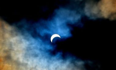 Éclipse solaire. // Source : Canva Éclipse solaire. // Source : Canva