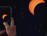 Éclipse du 12 août : photographier le Soleil peut-il endommager votre smartphone ? // Source : Numerama / NASA