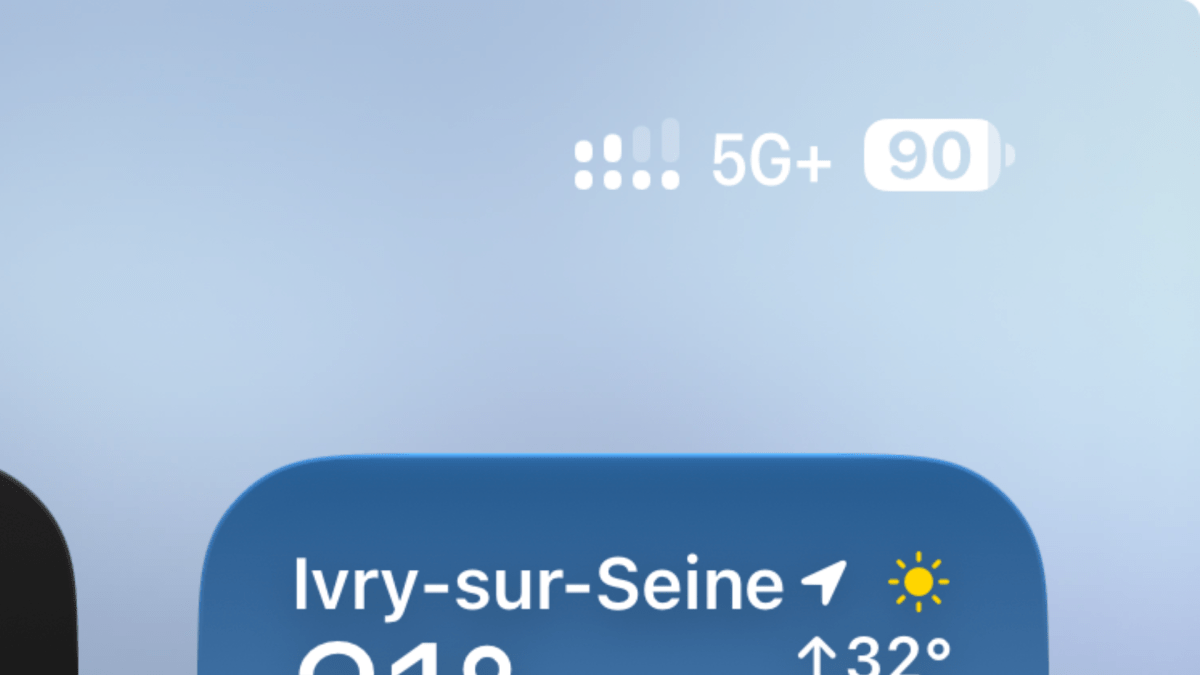 Le logo 5G+ sur iPhone. // Source : Numerama