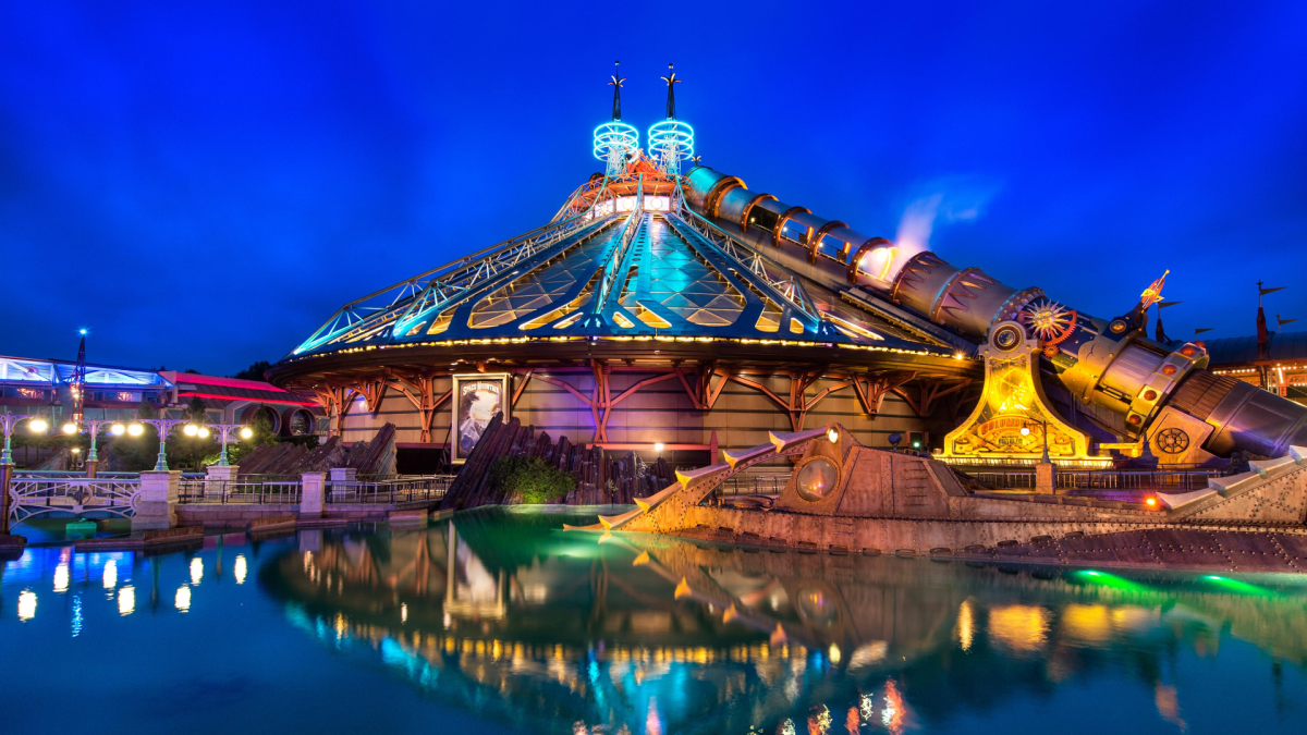 Space Mountain // Source : Disneyland Paris