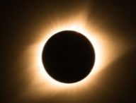 éclipse solaire 2027 // Source : steve Kuzminski, Canva