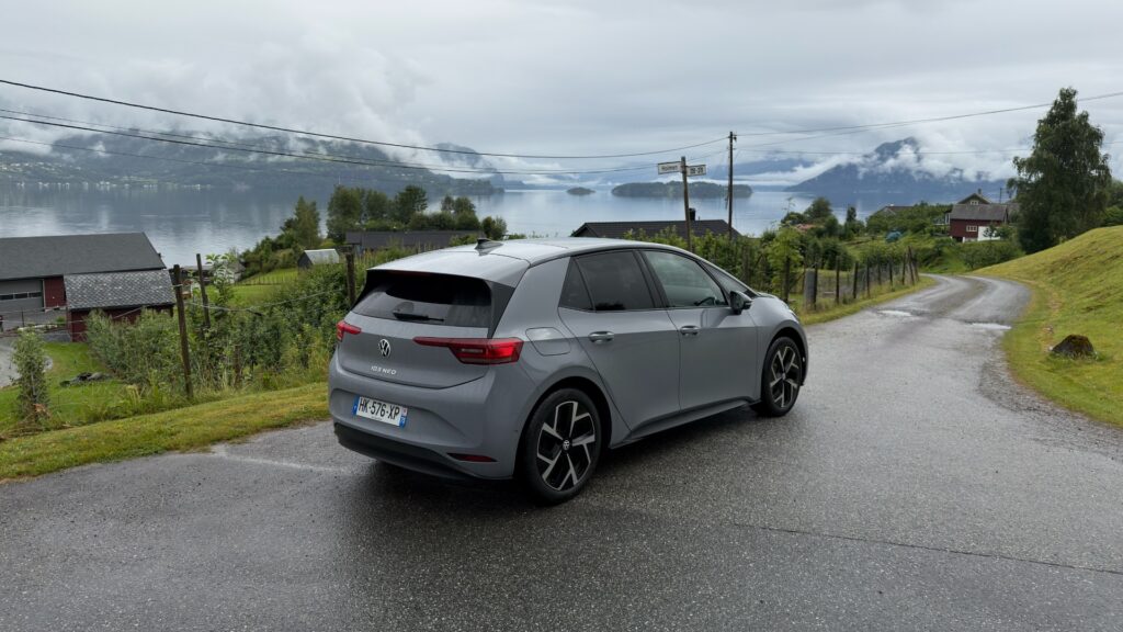 La Volkswagen ID.3 Neo à l'essai. // Source : Robin San Vicente pour Numerama