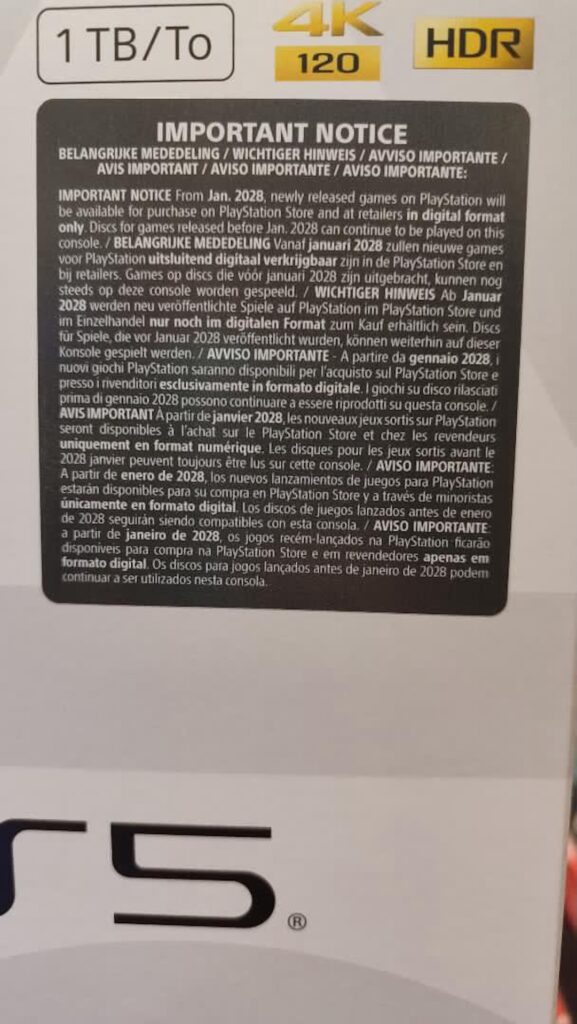Une nouvelle note d'information sur le packaging PS5 ? // Source : Compte X de Behind the Games