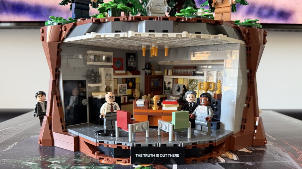Lego X-Files // Source : Maxime Claudel pour Numerama Lego X-Files // Source : Maxime Claudel pour Numerama