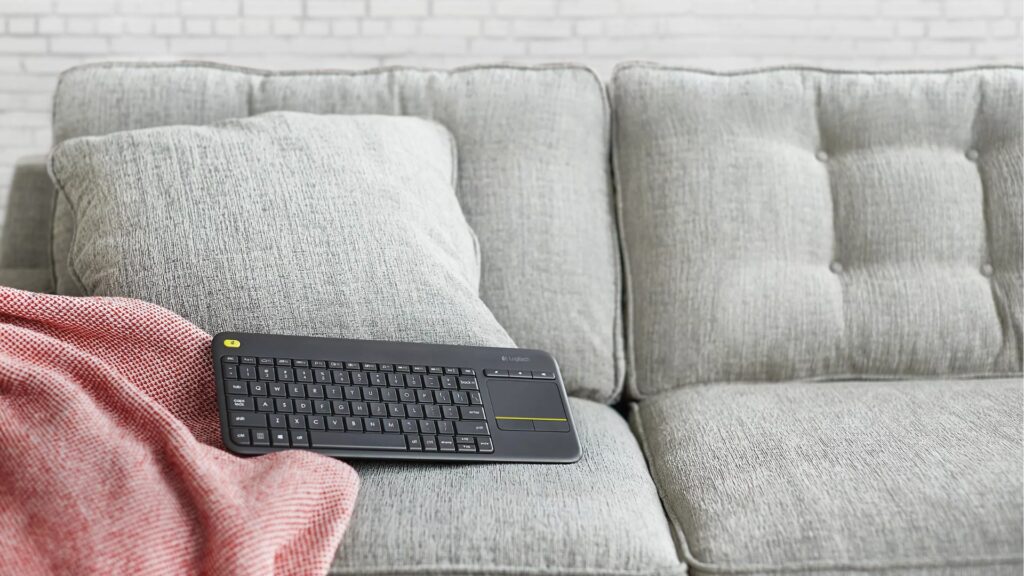 Logitech K400 Plus Logitech K400 Plus