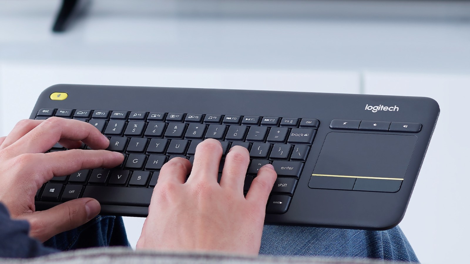 Le clavier de canapé de Logitech tombe à moins de 25 € sur Amazon