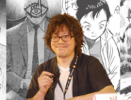 Urasawa // Source : Naoki Urasawa à Japan Expo 2012 — Yves Tennevin — CC BY-SA 3.0 / Wikimedia Commons (recadrée) Urasawa // Source : Naoki Urasawa à Japan Expo 2012 — Yves Tennevin — CC BY-SA 3.0 / Wikimedia Commons (recadrée)