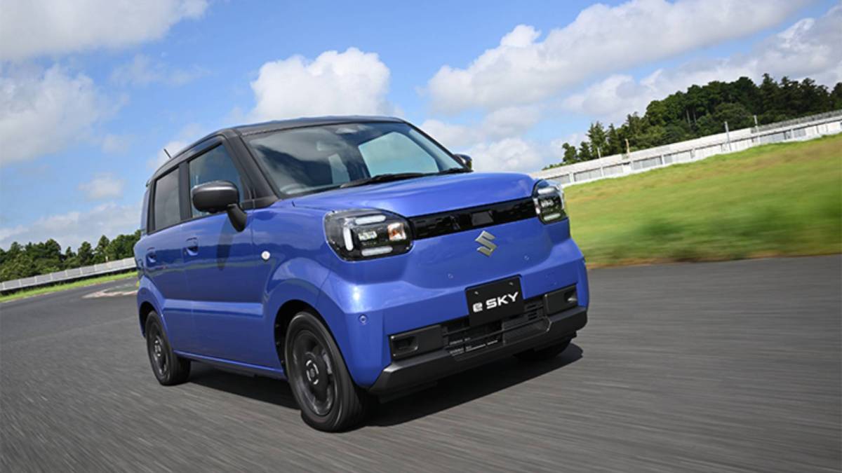Suzuki e Sky (kei car) // Source : Suzuki Suzuki e Sky (kei car) // Source : Suzuki