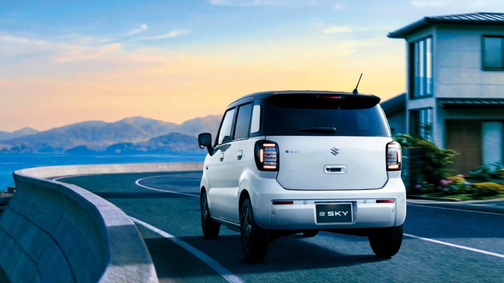 Suzuki e Sky // Source : Suzuki Suzuki e Sky // Source : Suzuki