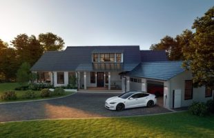 Tesla Solar Roof // Source : Tesla 